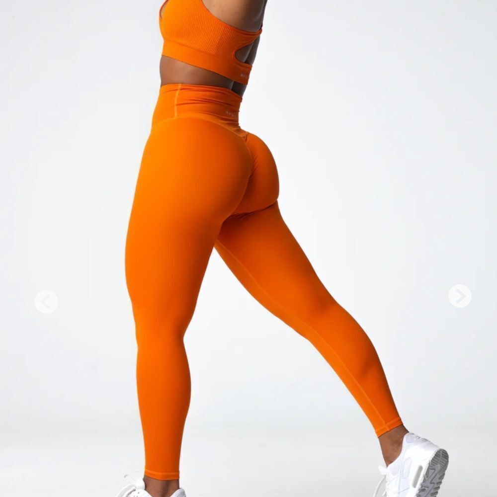 NVGTN Pumpkin Spice‎ Signature 2.0 Leggings Small NWT in packaging